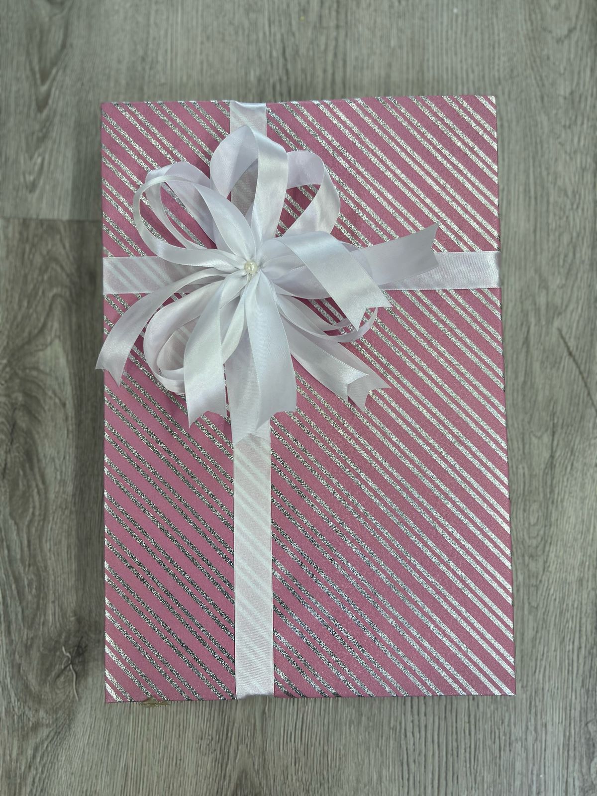 Hand Made Box with Beautiful Ribbon Flower - Image 5